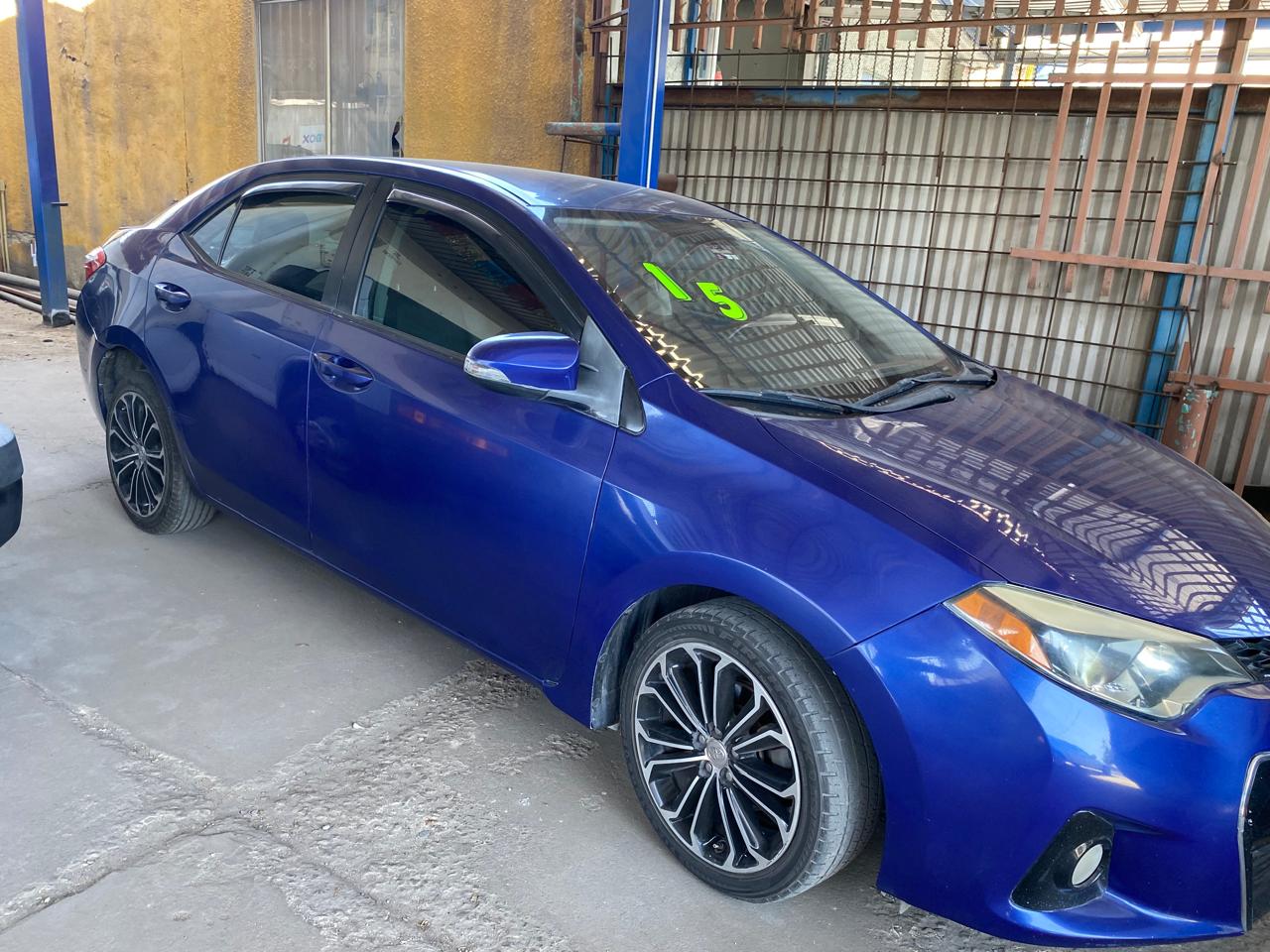 TOYOTA COROLLA