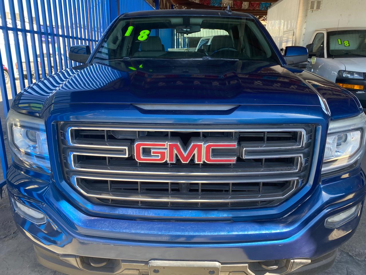 GMC Sierra Azul